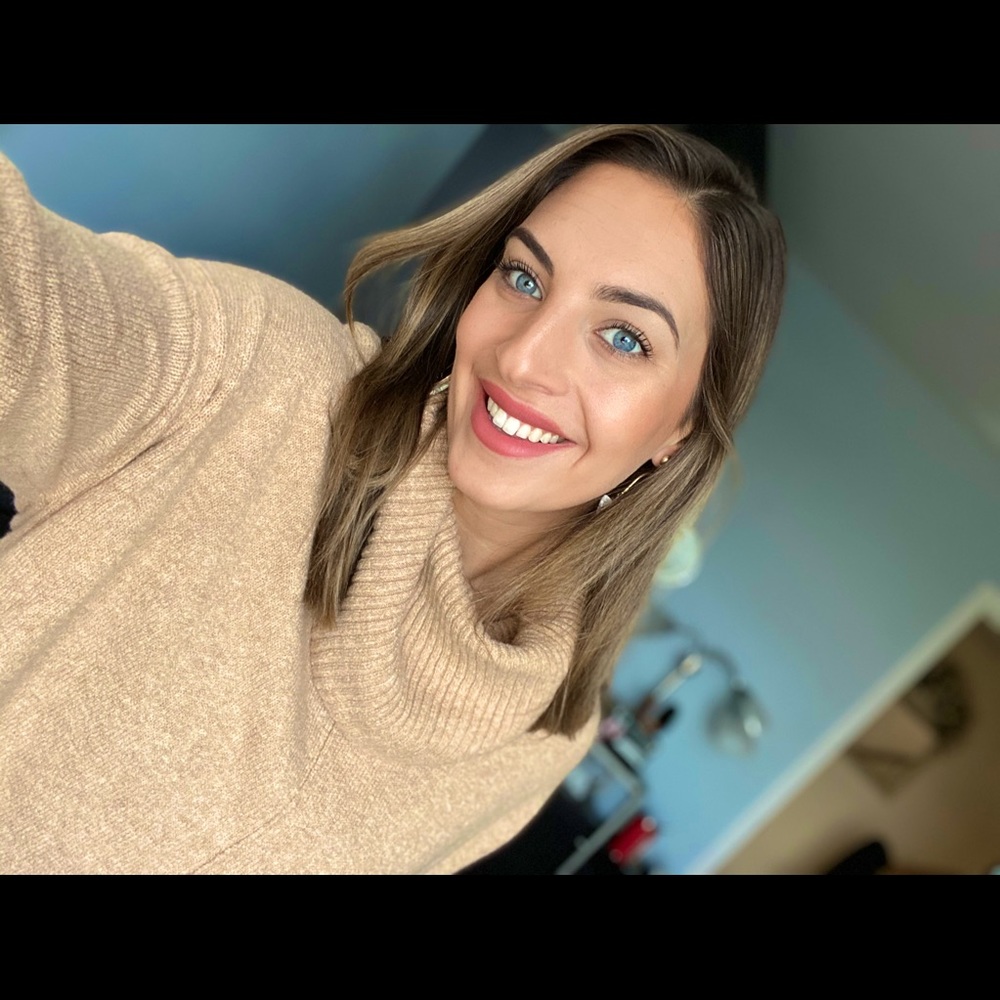 Meet your Posher, Taylor!
